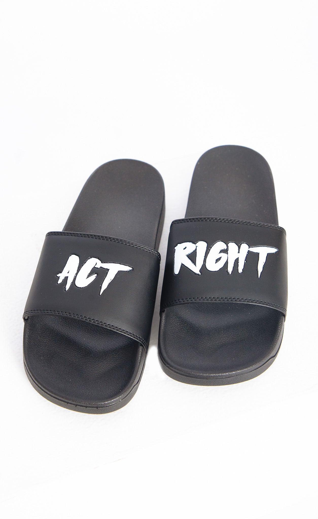 The Act Right - Black & White